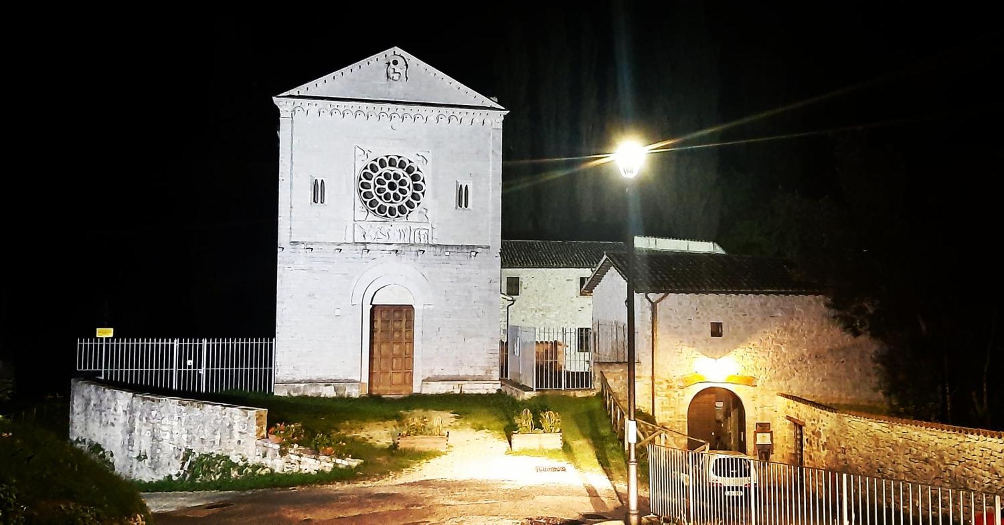 B&B Dell'Osteria Сант'Анатолия-ди-Нарко Экстерьер фото