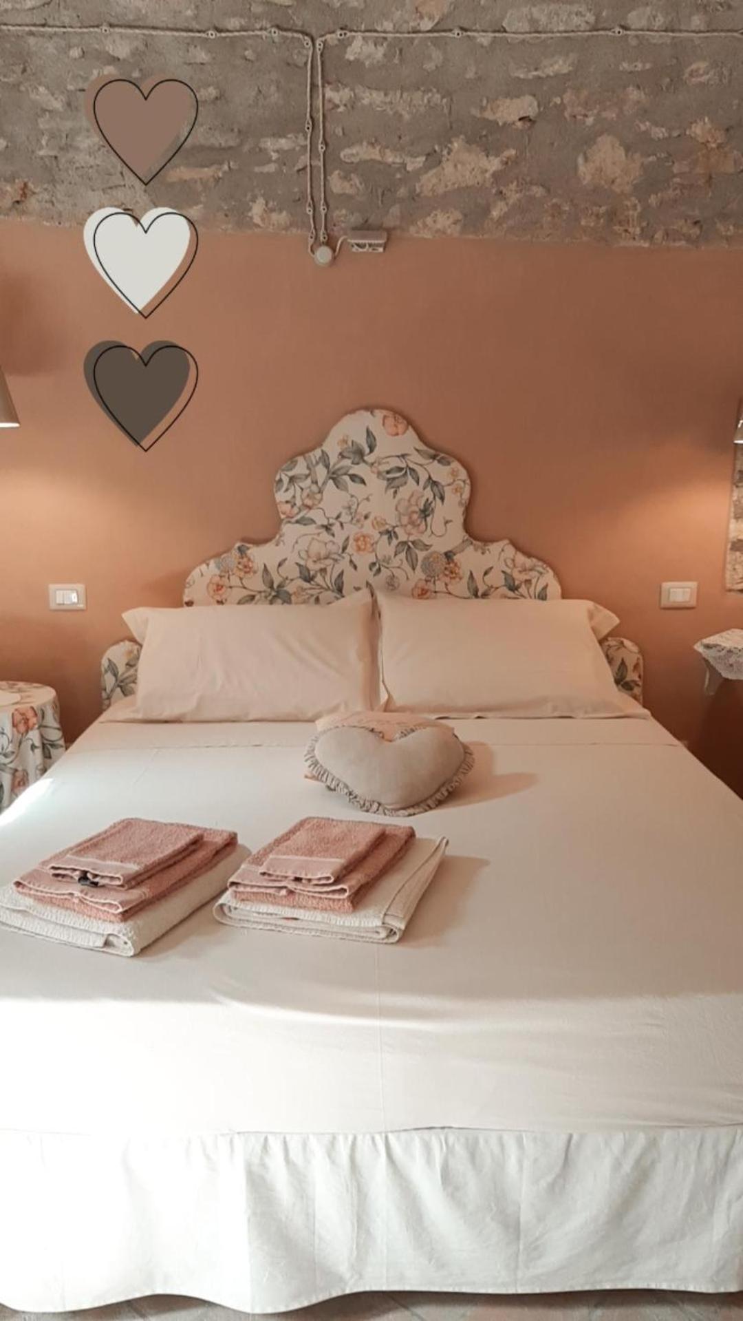 B&B Dell'Osteria Сант'Анатолия-ди-Нарко Экстерьер фото